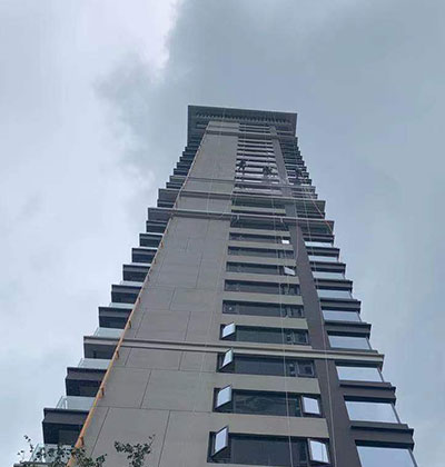 铝合金外墙清洗